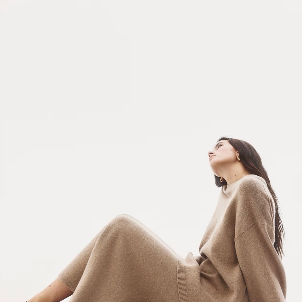 Never Worn - image 2